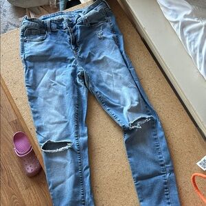 Old Navy Light Blue Distressed Skinny Jeans